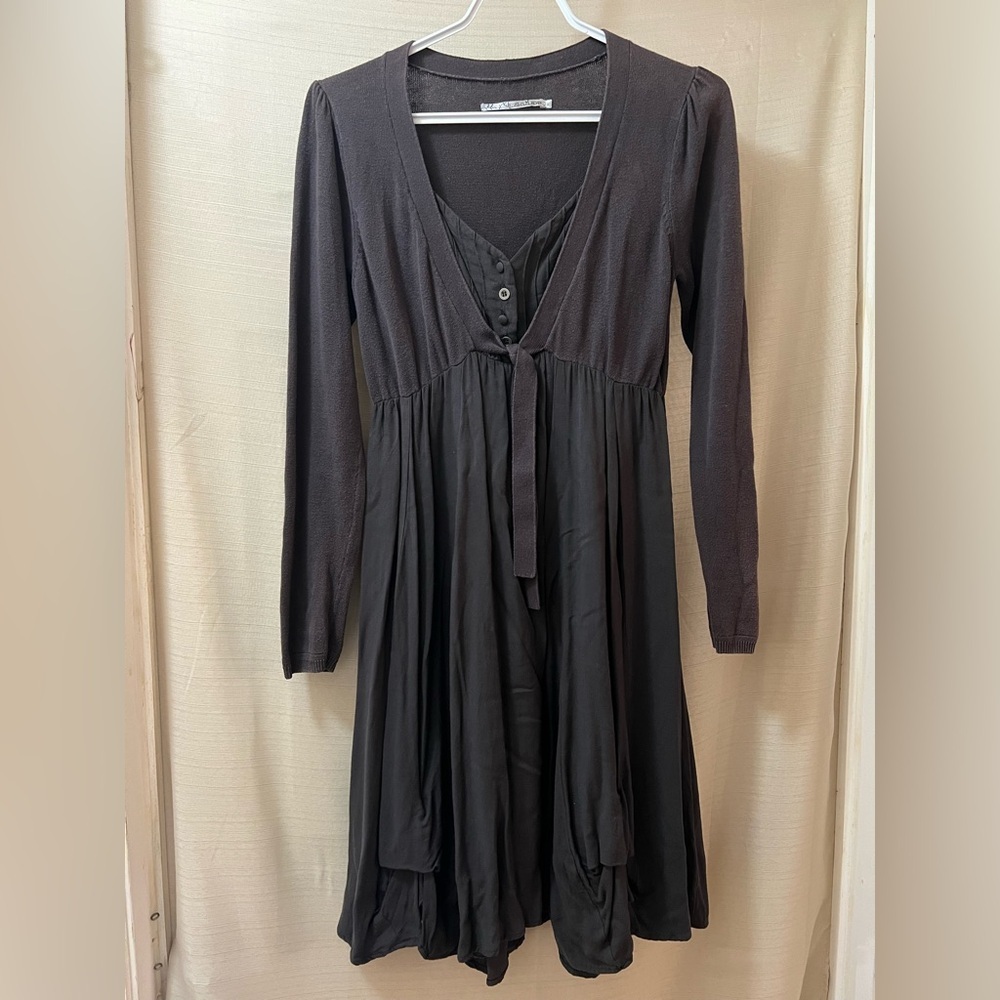 🔴 DDP Elegant Dark Grey Long-Sleeve Dress Layered Tie Front Size Medium